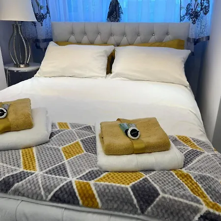 Apartment Luxe Free Wifi, Free Parking, Free Netflix Friern Barnet Exterior photo