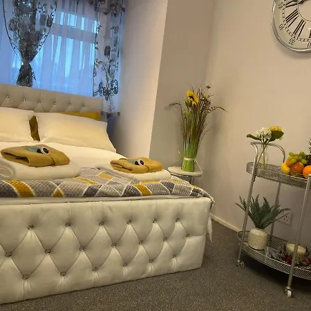 Apartment Luxe Free Wifi, Free Parking, Free Netflix Friern Barnet Exterior photo