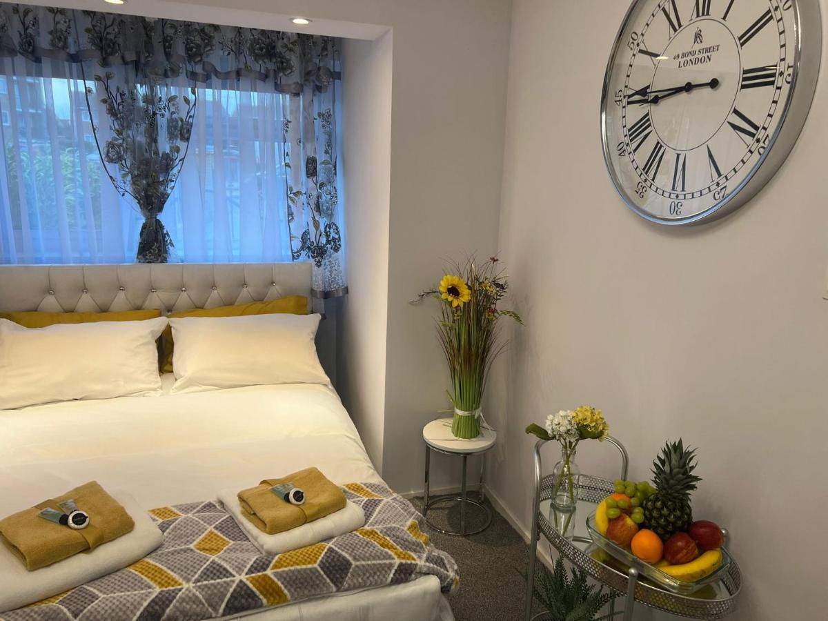 Luxe Free Wifi, Free Parking, Free Netflix Apartment Friern Barnet
